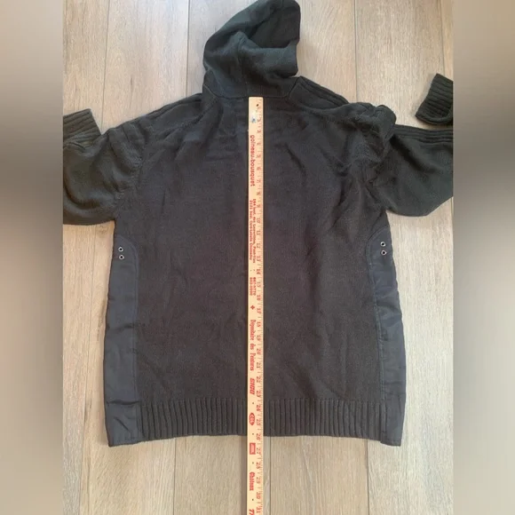 EUC GR 33 quarter zip pullover hooded sweater - Picture 14 of 14